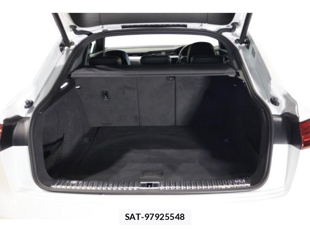 Audi E-TRON 2020-09 8364820-8
