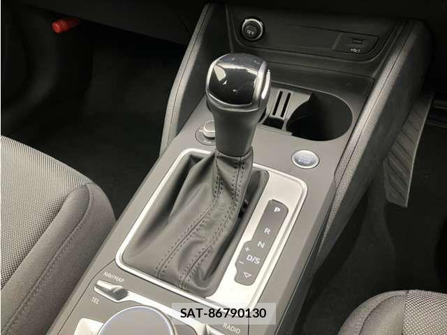 Audi Q2 2024-05 727552-13