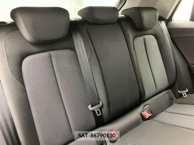 Audi Q2 2024-05 727552-15