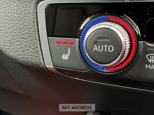Audi Q2 2024-11 5860355-9
