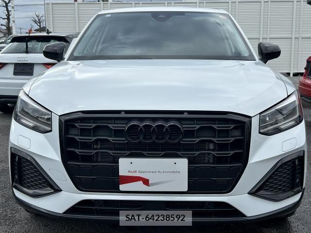 Audi Q2 2024-11 5860355-16