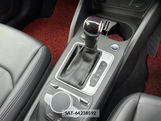Audi Q2 2024-11 5860355-24