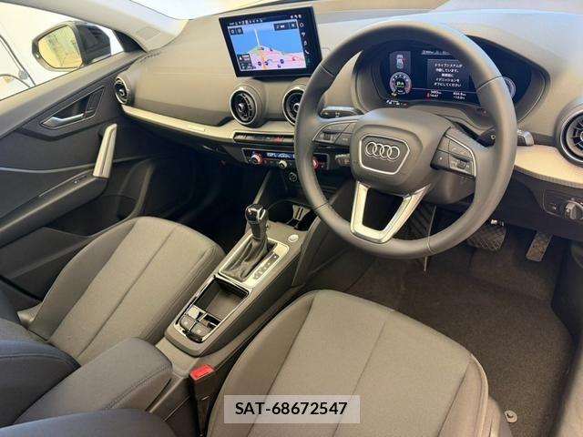 Audi Q2 2025-10 6009578-1
