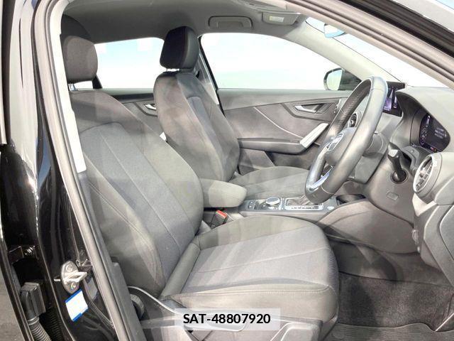 Audi Q2 2021-09 6495016-9