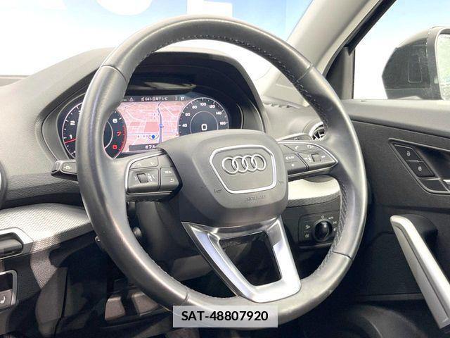 Audi Q2 2021-09 6495016-17