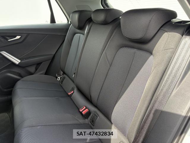 Audi Q2 2023-03 6610611-14