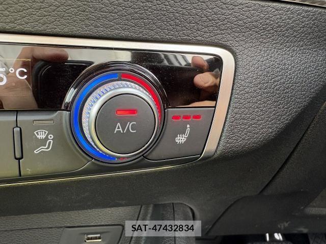 Audi Q2 2023-03 6610611-5