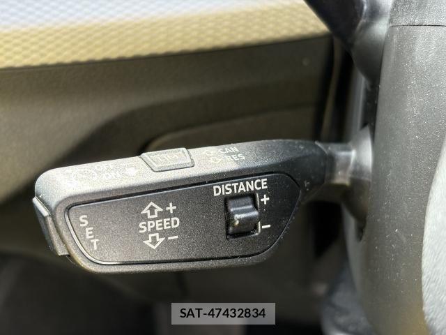 Audi Q2 2023-03 6610611-7