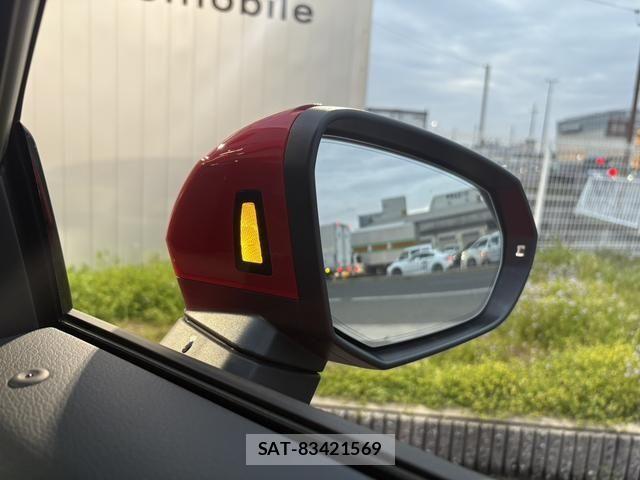 Audi Q2 2024-08 6610607-13
