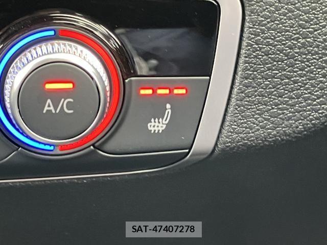 Audi Q2 2022-01 6610608-6