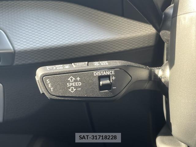 Audi Q2 2025-07 6641265-8