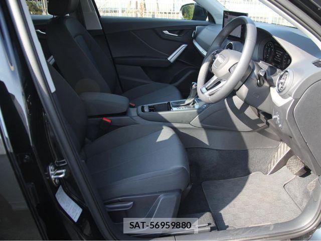 Audi Q2 2025-08 6902272-15