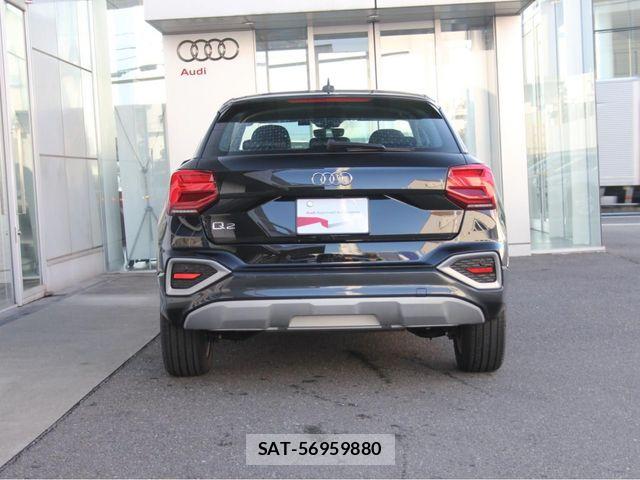 Audi Q2 2025-08 6902272-5