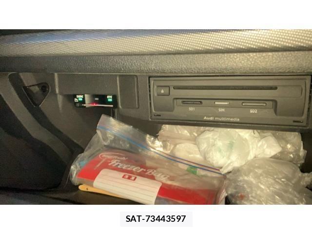 Audi Q2 2017-06 6902280-21
