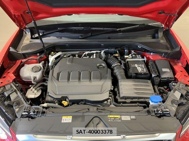 Audi Q2 2025-10 6902269-12