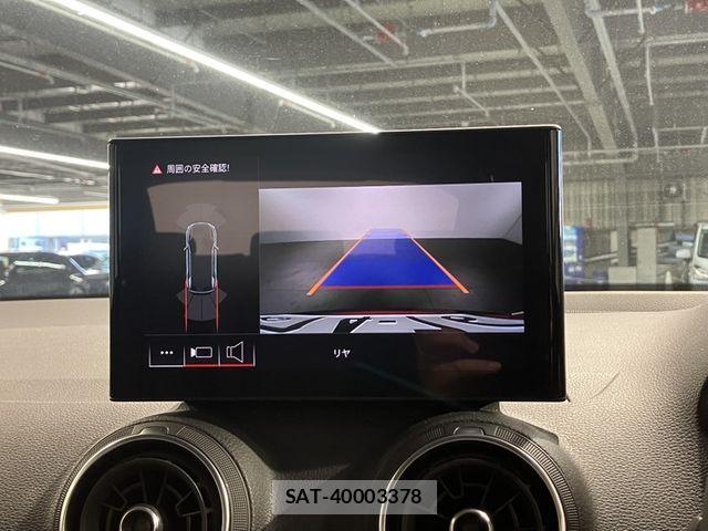 Audi Q2 2025-10 6902269-5