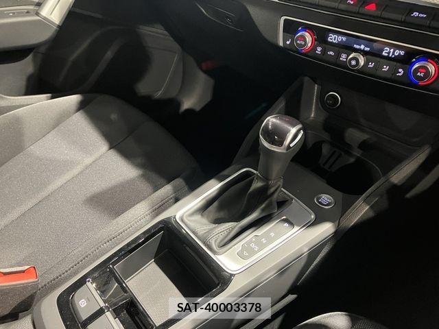 Audi Q2 2025-10 6902269-6