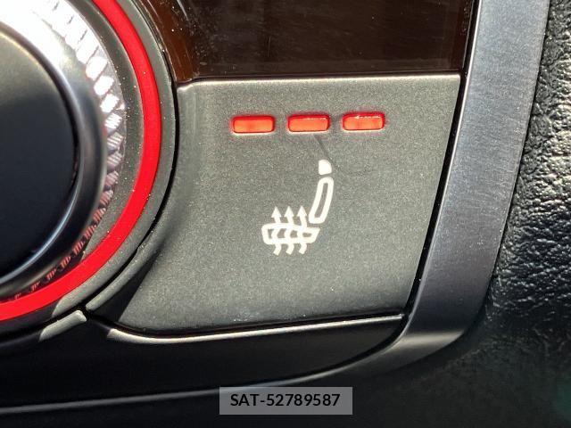 Audi Q2 2023-08 6902277-6