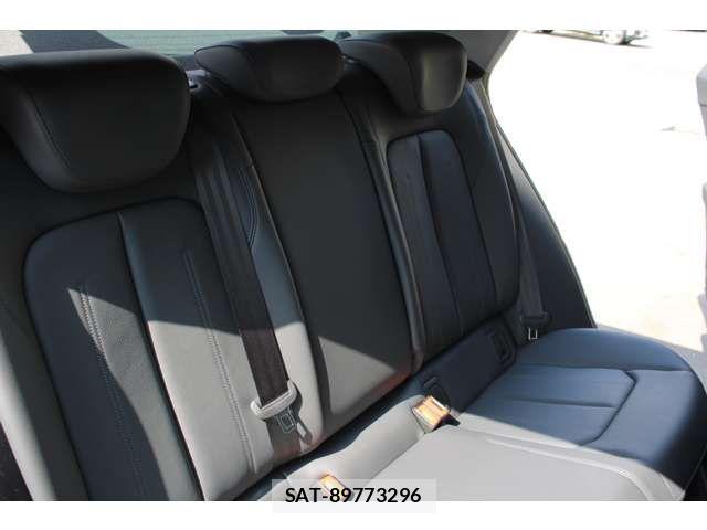 Audi Q2 2024-02 6989243-11