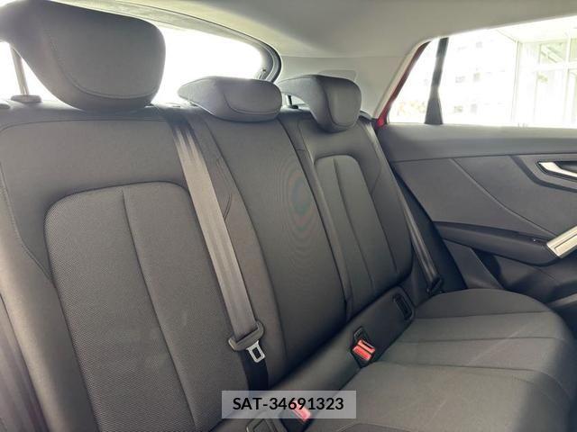 Audi Q2 2024-08 7057510-4