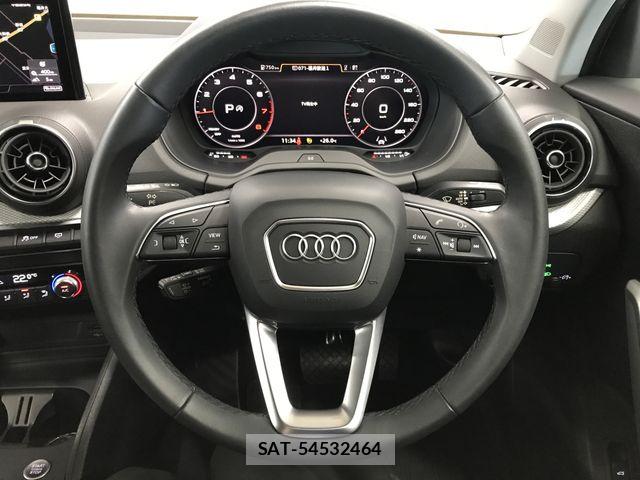 Audi Q2 2023-12 7215026-28