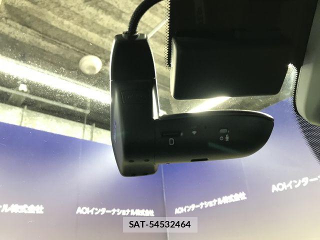 Audi Q2 2023-12 7215026-29