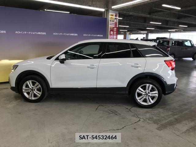 Audi Q2 2023-12 7215026-8