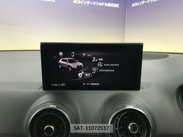 Audi Q2 2019-09 7215036-13