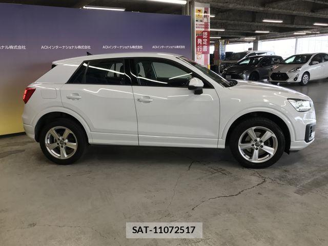 Audi Q2 2019-09 7215036-2