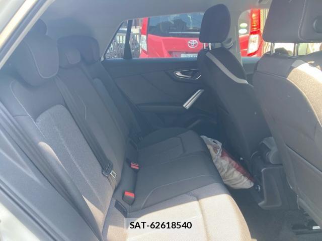 Audi Q2 2018-01 7325746-6