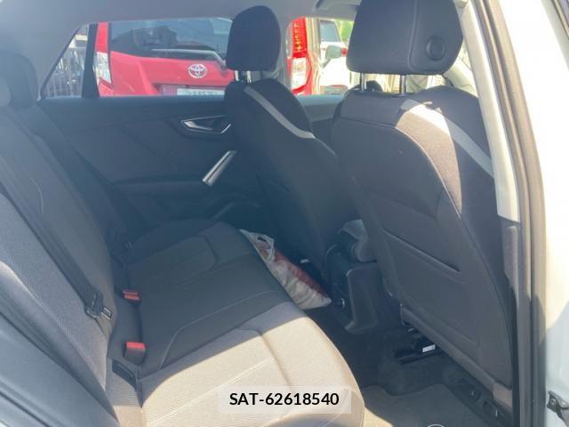 Audi Q2 2018-01 7325746-7