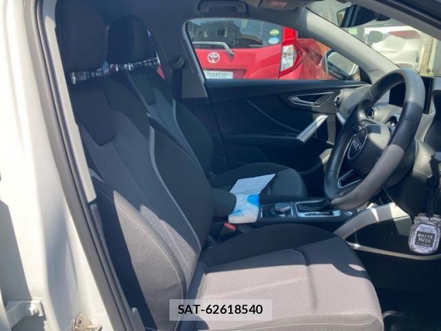 Audi Q2 2018-01 7325746-8