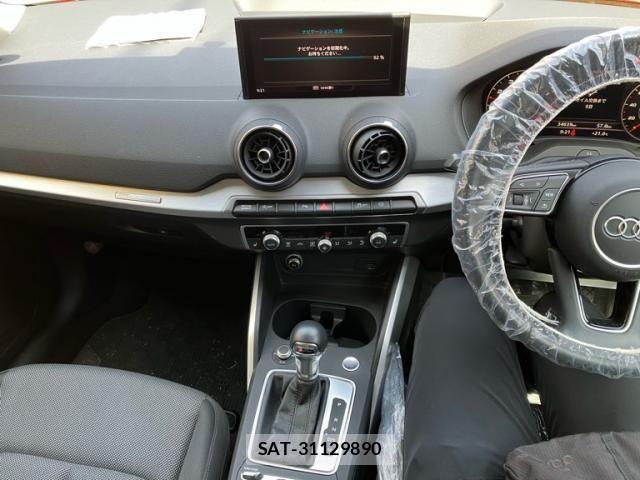 Audi Q2 2018-04 7325748-26