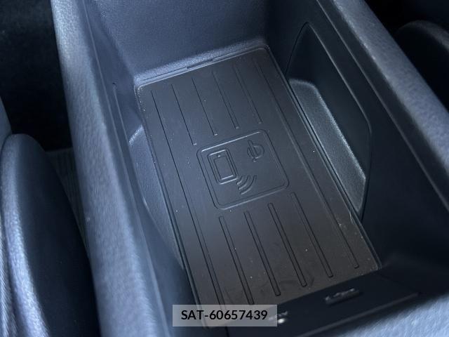 Audi Q2 2023-08 7325745-5