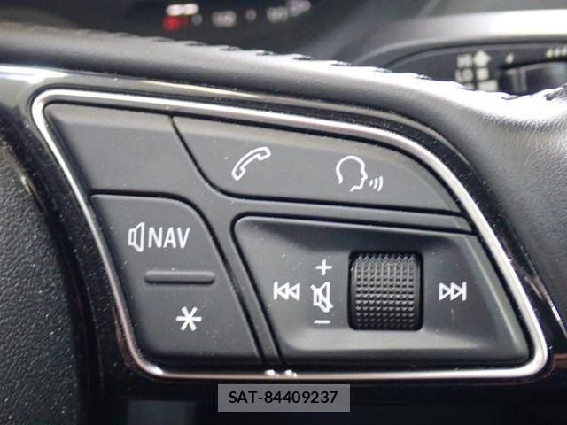 Audi Q2 2017-07 7391401-14