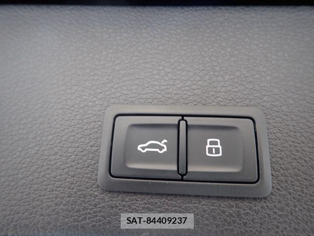Audi Q2 2017-07 7391401-25