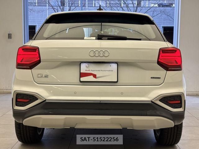 Audi Q2 2025-10 7453007-14