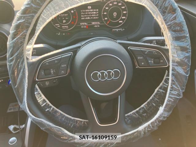 Audi Q2 2018-06 7453011-9