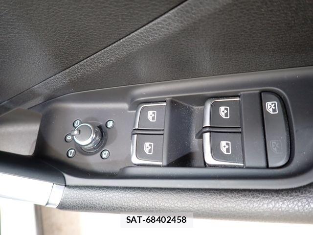 Audi Q2 2018-09 7499605-19