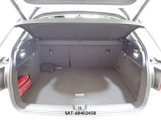Audi Q2 2018-09 7499605-22