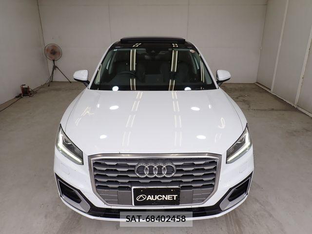 Audi Q2 2018-09 7499605-5