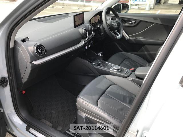 Audi Q2 2023-10 7499603-11