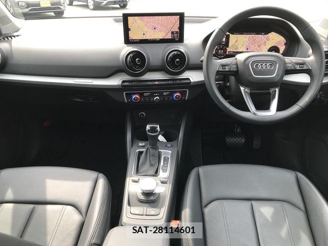 Audi Q2 2023-10 7499603-1