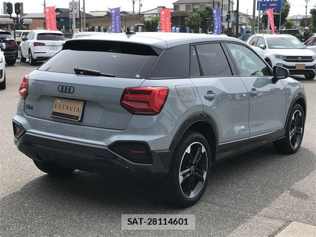 Audi Q2 2023-10 7499603-2