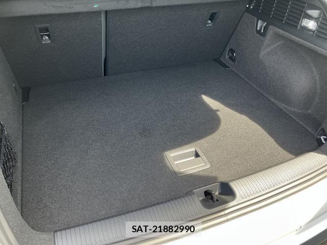 Audi Q2 2023-11 7508132-15