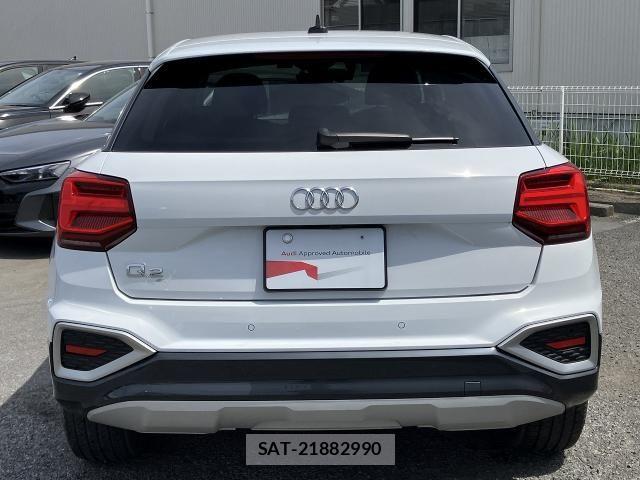 Audi Q2 2023-11 7508132-18