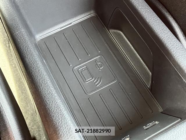 Audi Q2 2023-11 7508132-8