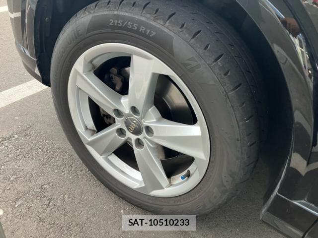 Audi Q2 2017-08 7615076-12