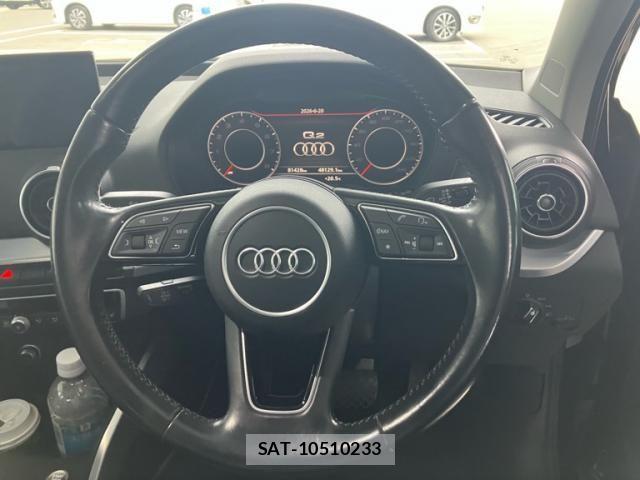 Audi Q2 2017-08 7615076-20