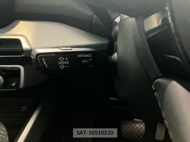 Audi Q2 2017-08 7615076-21